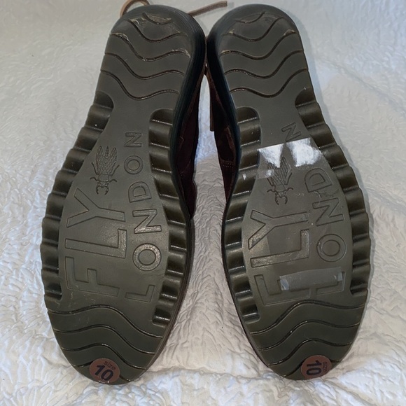 Fly London Yebi Suede Lace Up Tie Wedge Ankle Booties NWOT - Picture 9 of 11